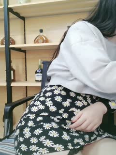 动漫免费看干了一个饥渴的巨乳人妻,她喜欢骚穴被阴茎填满的感觉...